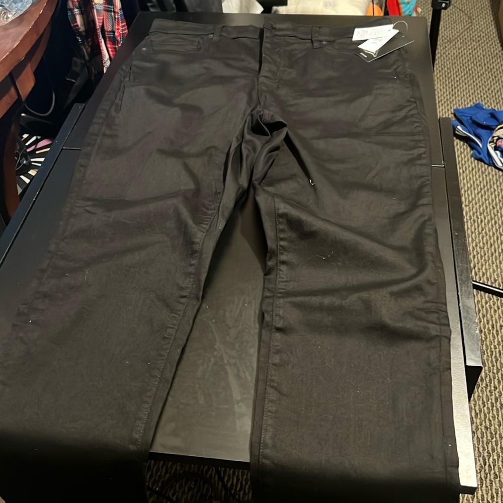 NWT: lands end black pants size 10 stretchable